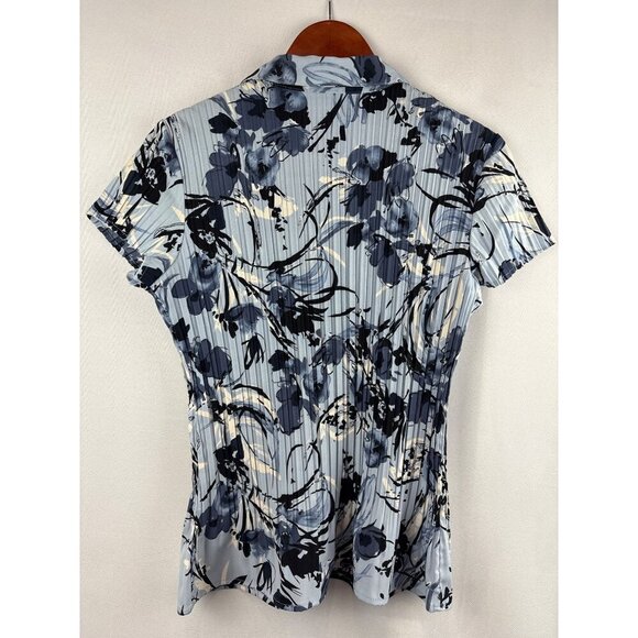 APT. 9 Size Petite Medium Blue Floral Button-Up Short Sleeve Blouse - Picture 6 of 6